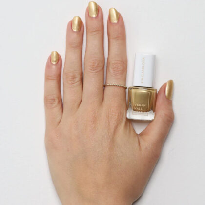 Kia Charlotta nagellak Golden Glamour