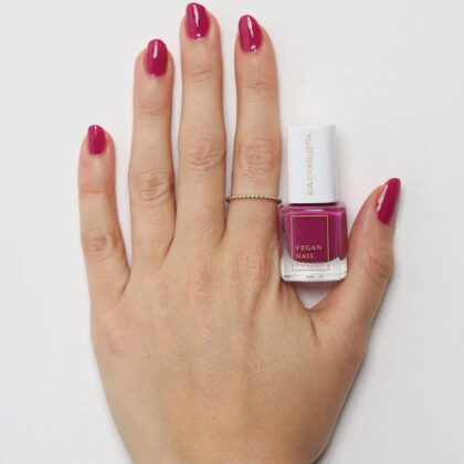 Kia Charlotta nagellak Purple Sunset