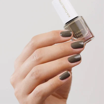 Kia Charlotta nagellak Inspired